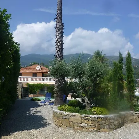 Bella Vista فندق