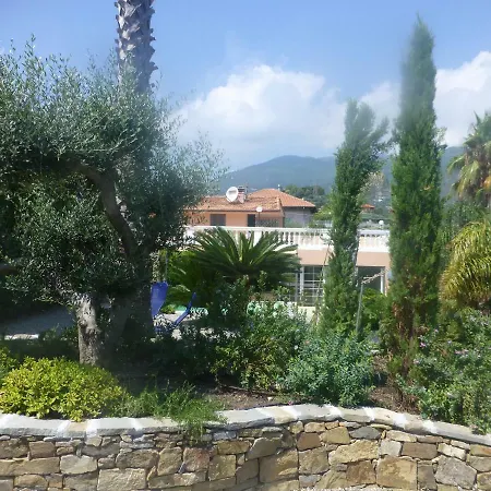 Bella Vista *